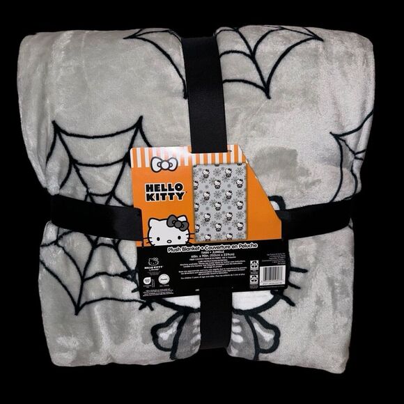 Hello Kitty Other - Hello Kitty Halloween Spider Gray Web & Skeleton Blanket 60 x 90" NWT Twin